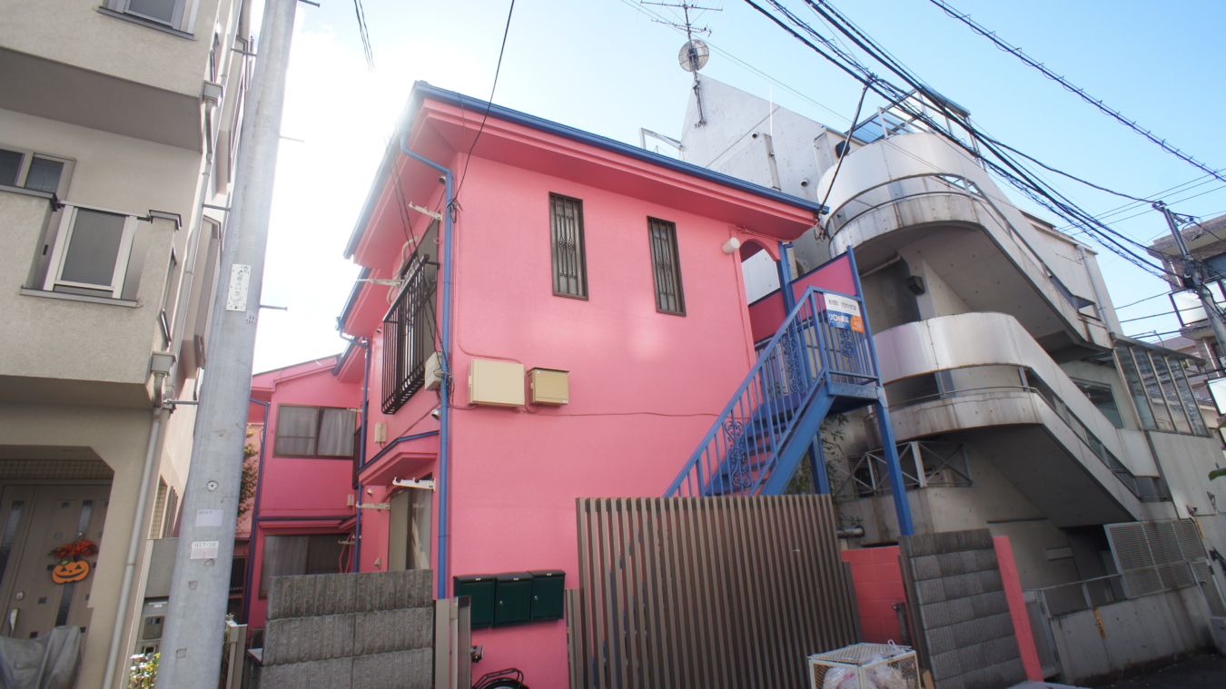 【明大生おすすめ】リノベーション物件(ＣＡＳＡ ｄｅ ＲＯＳＡ)