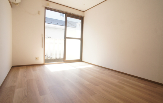 【明大生おすすめ】南向きの明るいお部屋です（カーサ・ベラＡ棟）