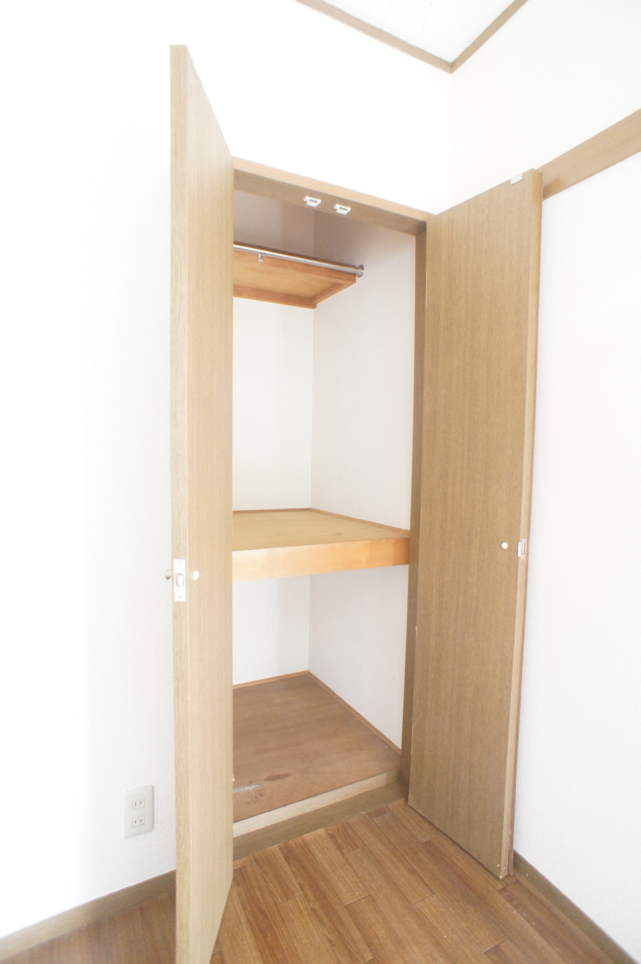 【明大生おすすめ】南向きの明るいお部屋です（カーサ・ベラＡ棟）