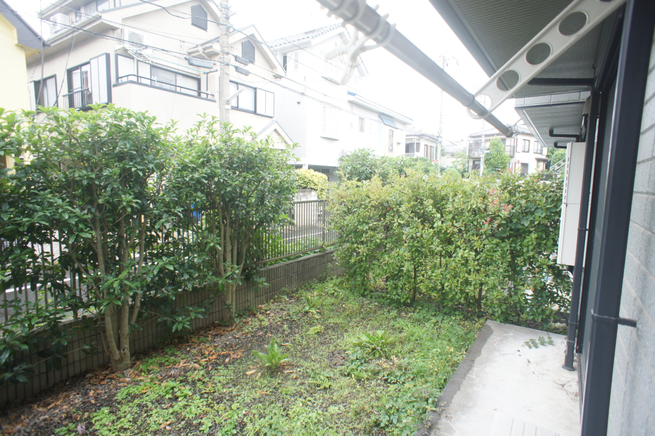 専用庭付きの2LDKのお部屋です☆（ラ　プラージュ）