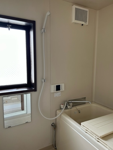 2Fからの窓の外がお庭なお部屋1LDK（シティハイム学園ハウス）