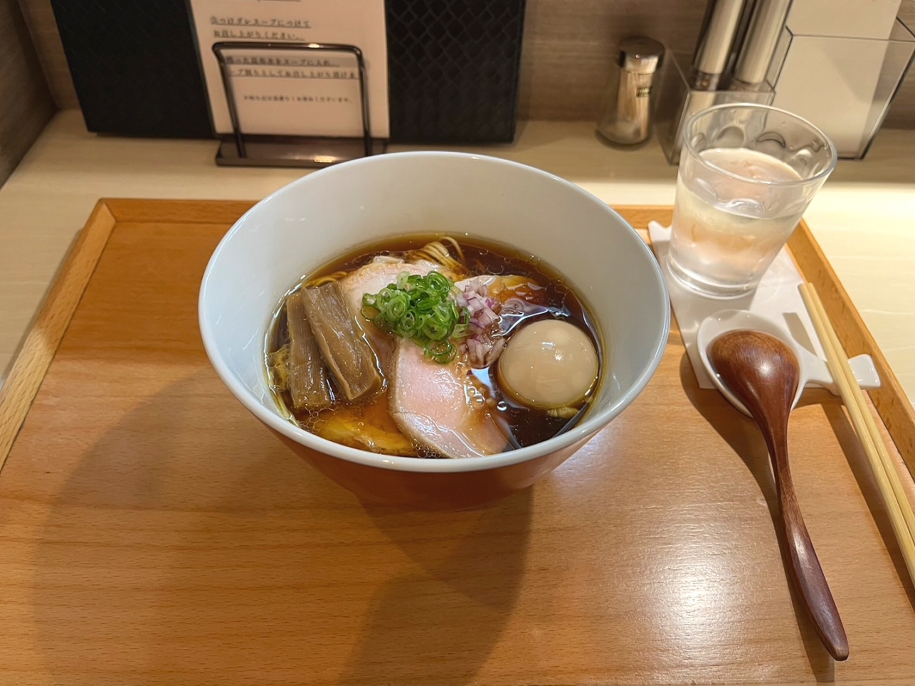 行列の絶えない人気ラーメン店！【小田急相模原】