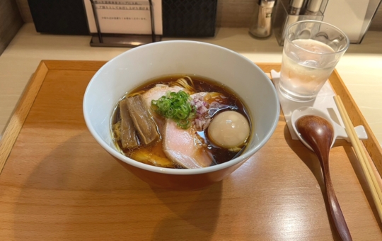 行列の絶えない人気ラーメン店！【小田急相模原】