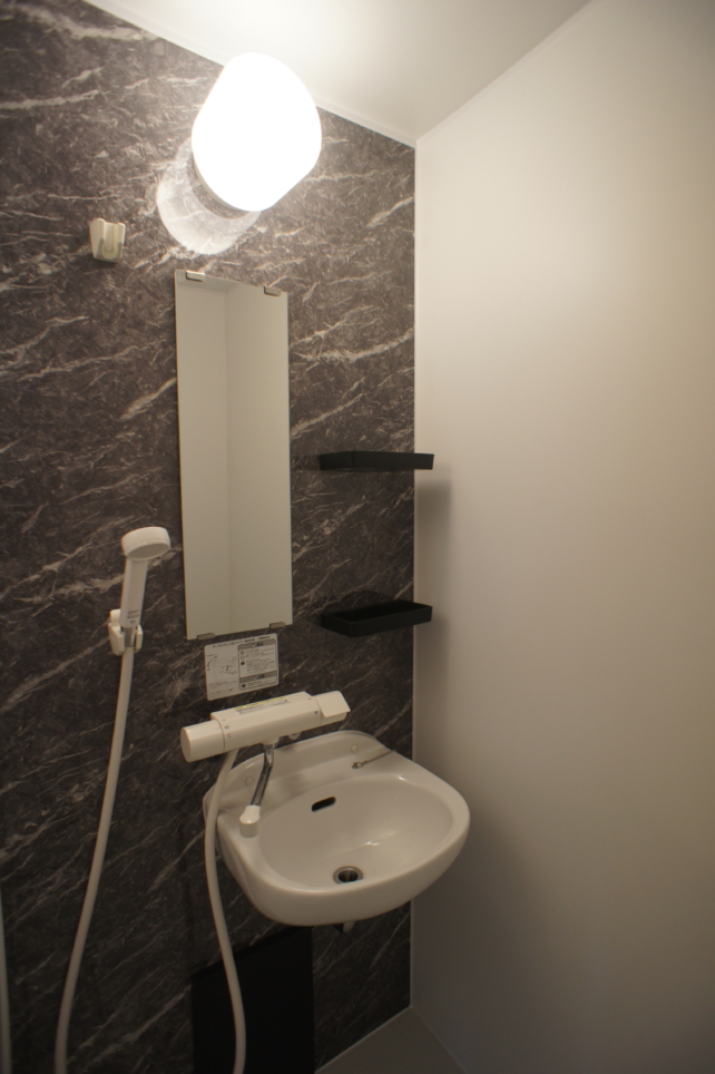 バス・トイレ別！（リバーサイドエイト）