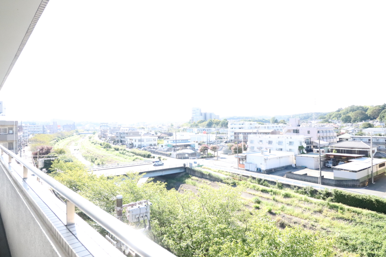 【中央・帝京大生おすすめ】玄関を開けたらこの景色（サンハイツ堀之内）