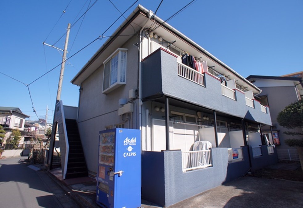 リフォーム済み！木のぬくもり感じるお部屋【相武台駅前】
