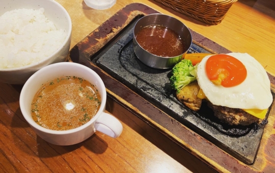 プチ贅沢をしたい時にはコレ!!　池袋　大人のハンバーグ　☆池袋駅東口エリア☆　　