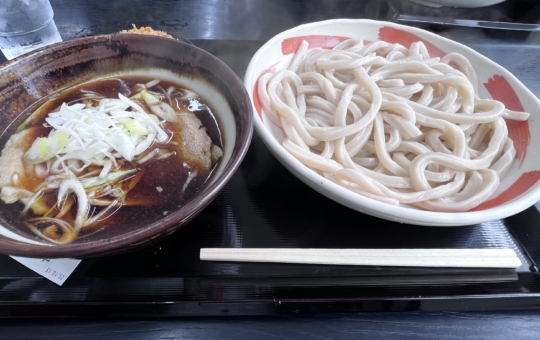 コシのある極太麺！＞小平うどん