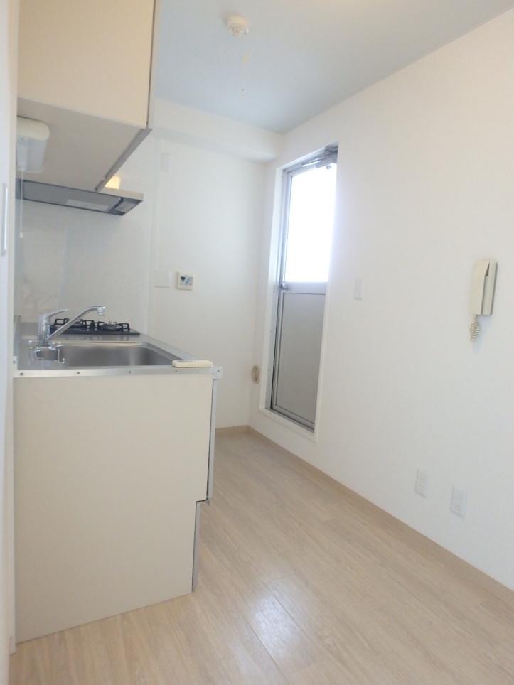 ゆとりのスペースがあるお部屋です（ビューラー堀之内）
