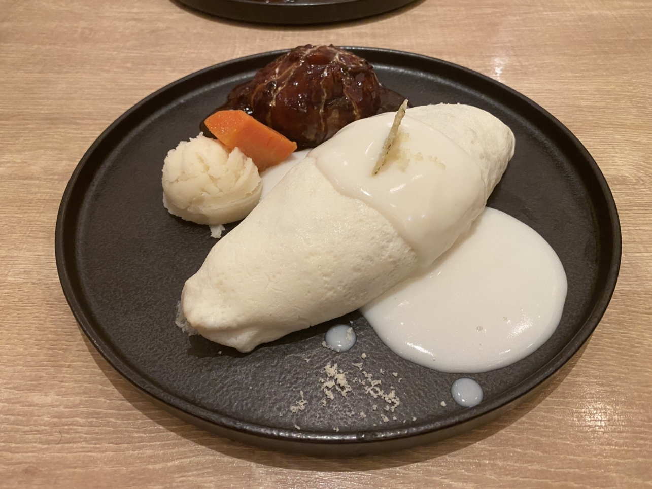 ☆真っ白なオムライス！？☆