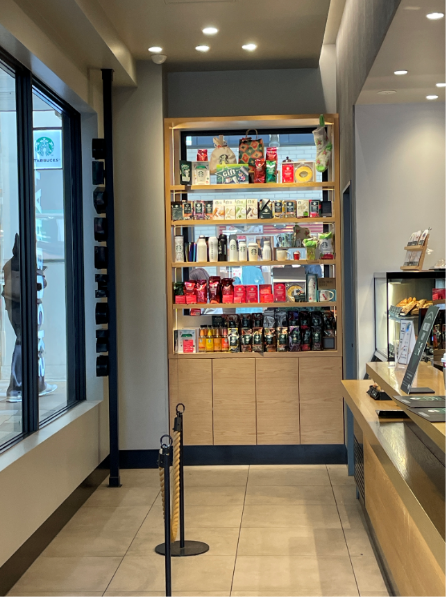 【綱島周辺紹介】2階はカフェスペース☕STARBUCKS　COFFEE☕