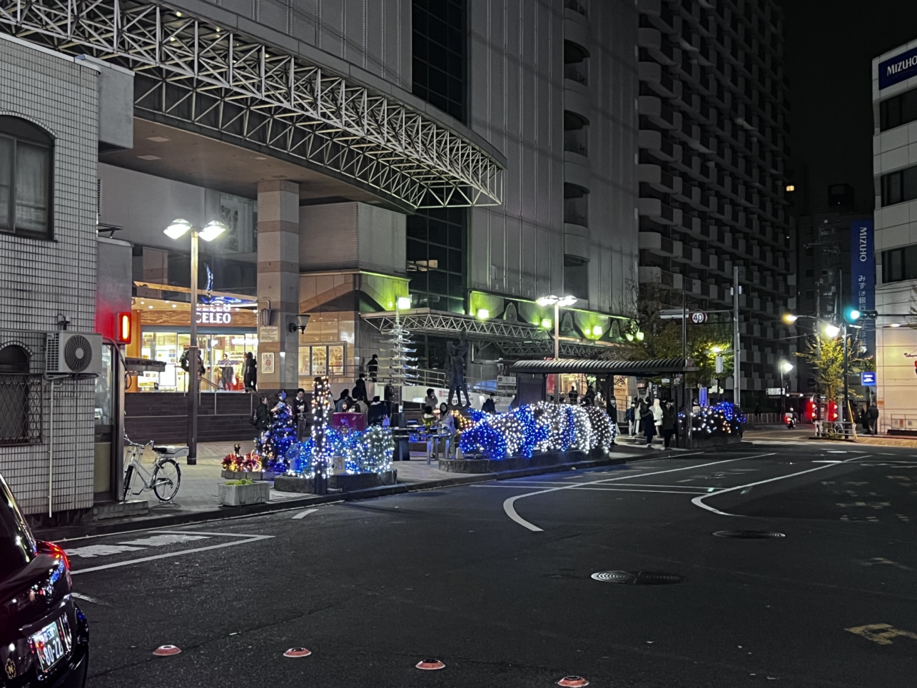 クリスマスシーズンが近づいてきましたね♪＞国分寺駅南口