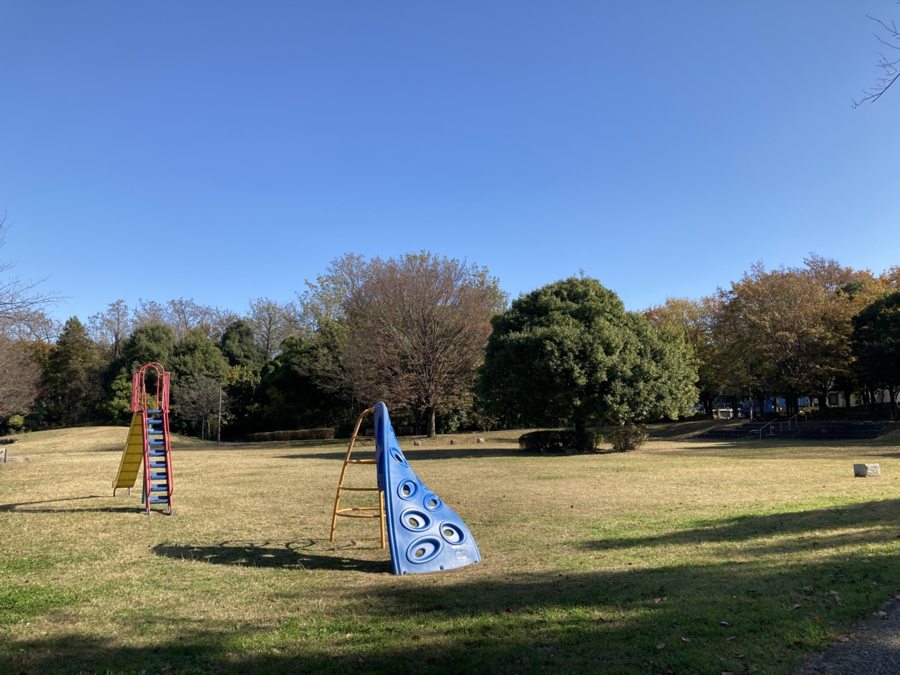 【京王堀之内】川沿いの公園です☆