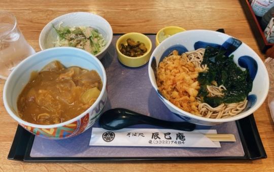 蕎麦屋でがっつりエネルギー補給☆