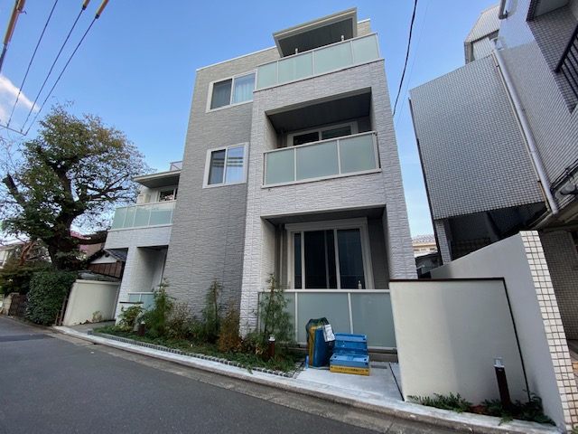 積水ハウス施工の築浅物件！（コモド浜田山）