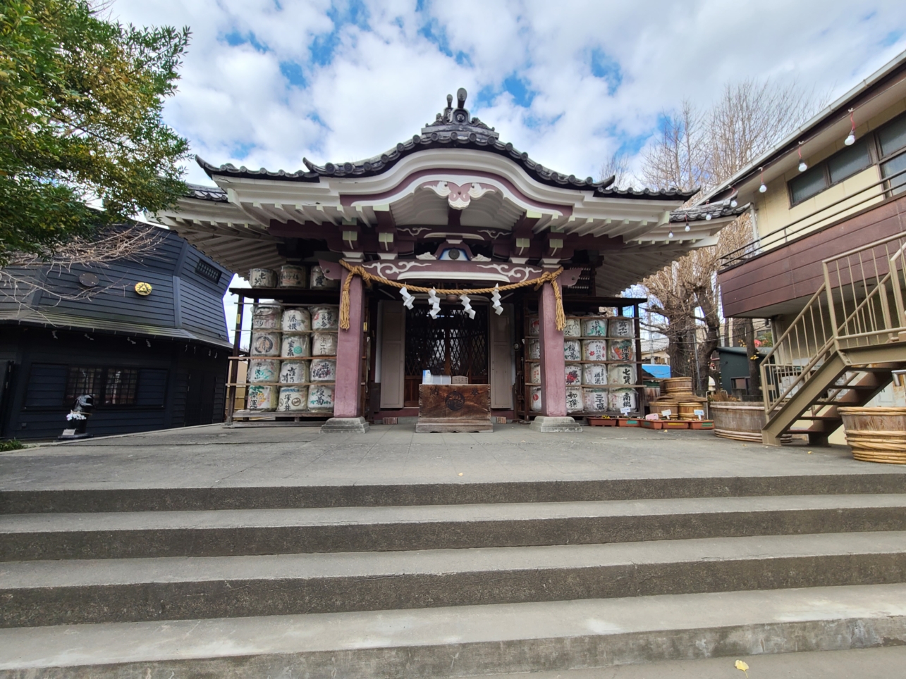 謹賀新年🎍実は有名な若宮八幡宮（金山神社）…！【川崎大師駅】