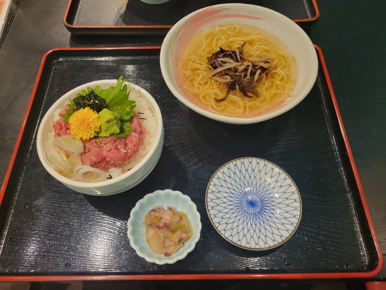 登戸駅にあるボリューム満点のお店／元海