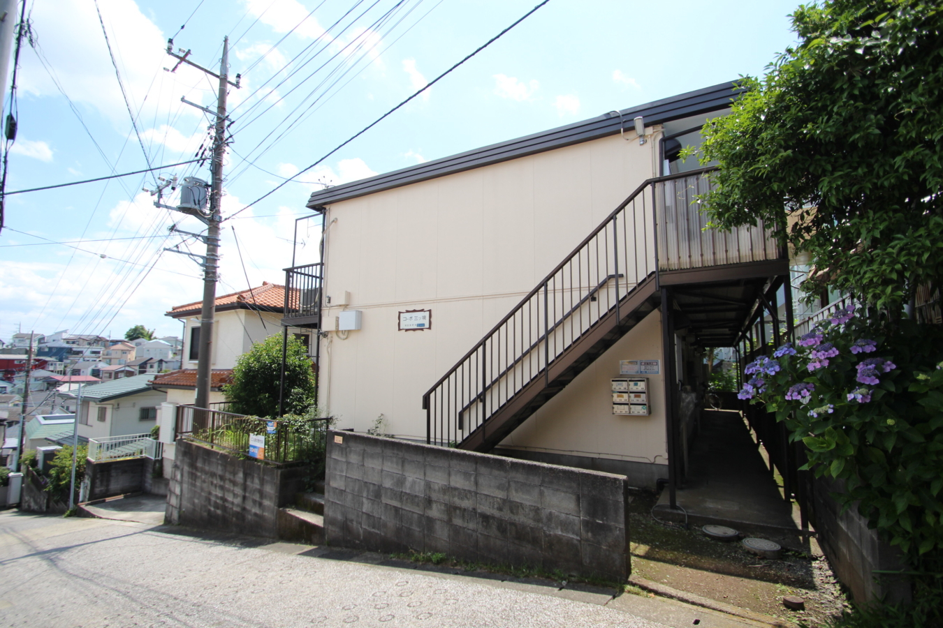 【コーポ三ツ境 】最上階・角部屋の日当たりが自慢のお部屋です♪