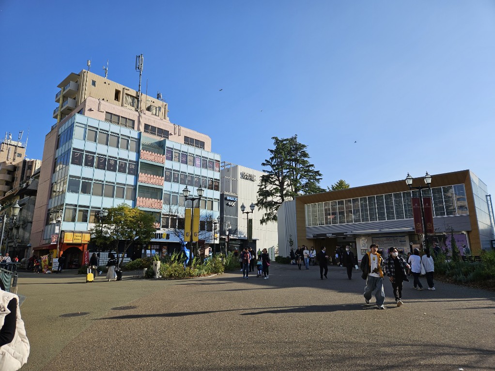 ★★西武池袋線　豊島園駅ってこ～んな駅(^^)★★　　