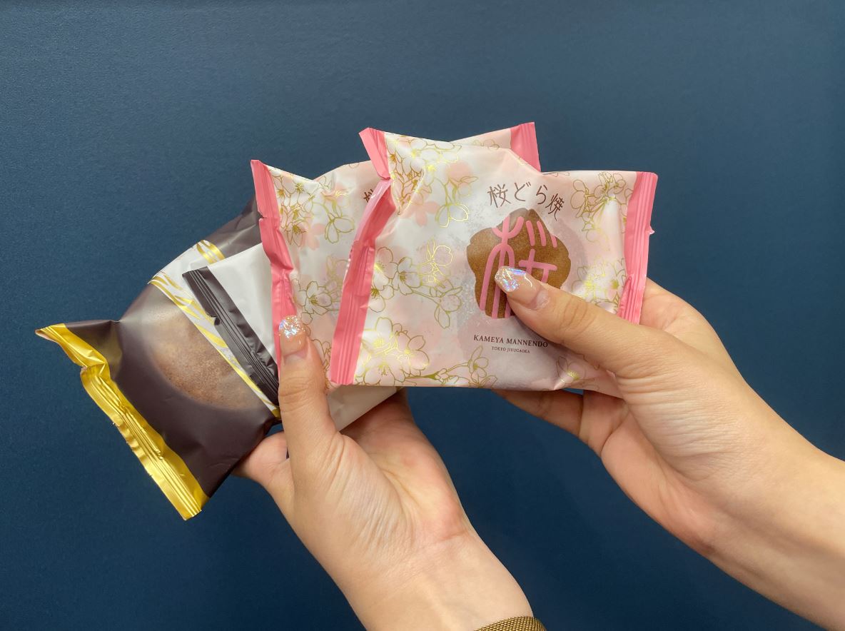 和菓子の手土産ならここ🌰亀屋万年堂