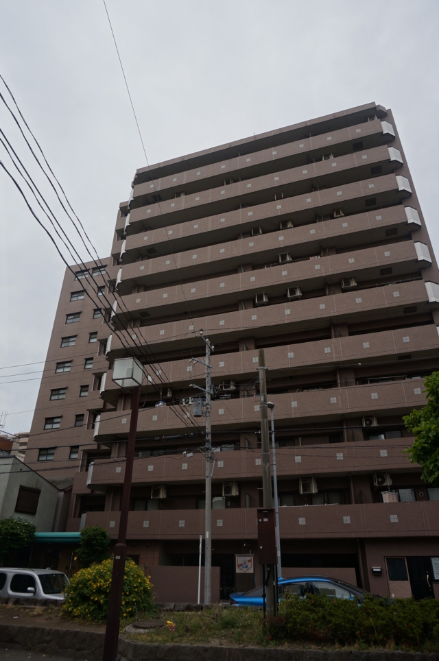 ２沿線の駅まで徒歩4分・11階建てマンション『ネオマイム横浜坂東橋弐番館』