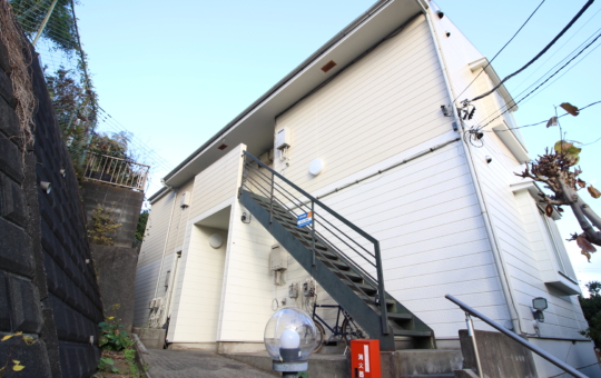 バイク置場あり！角部屋1K　アイビーヒルズ
