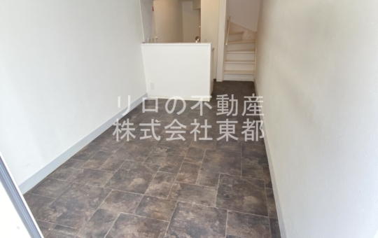 バイクガレージつき居住用賃貸！！