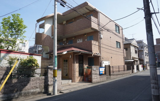 オートロック付き！国分寺駅徒歩５分の物件です☆