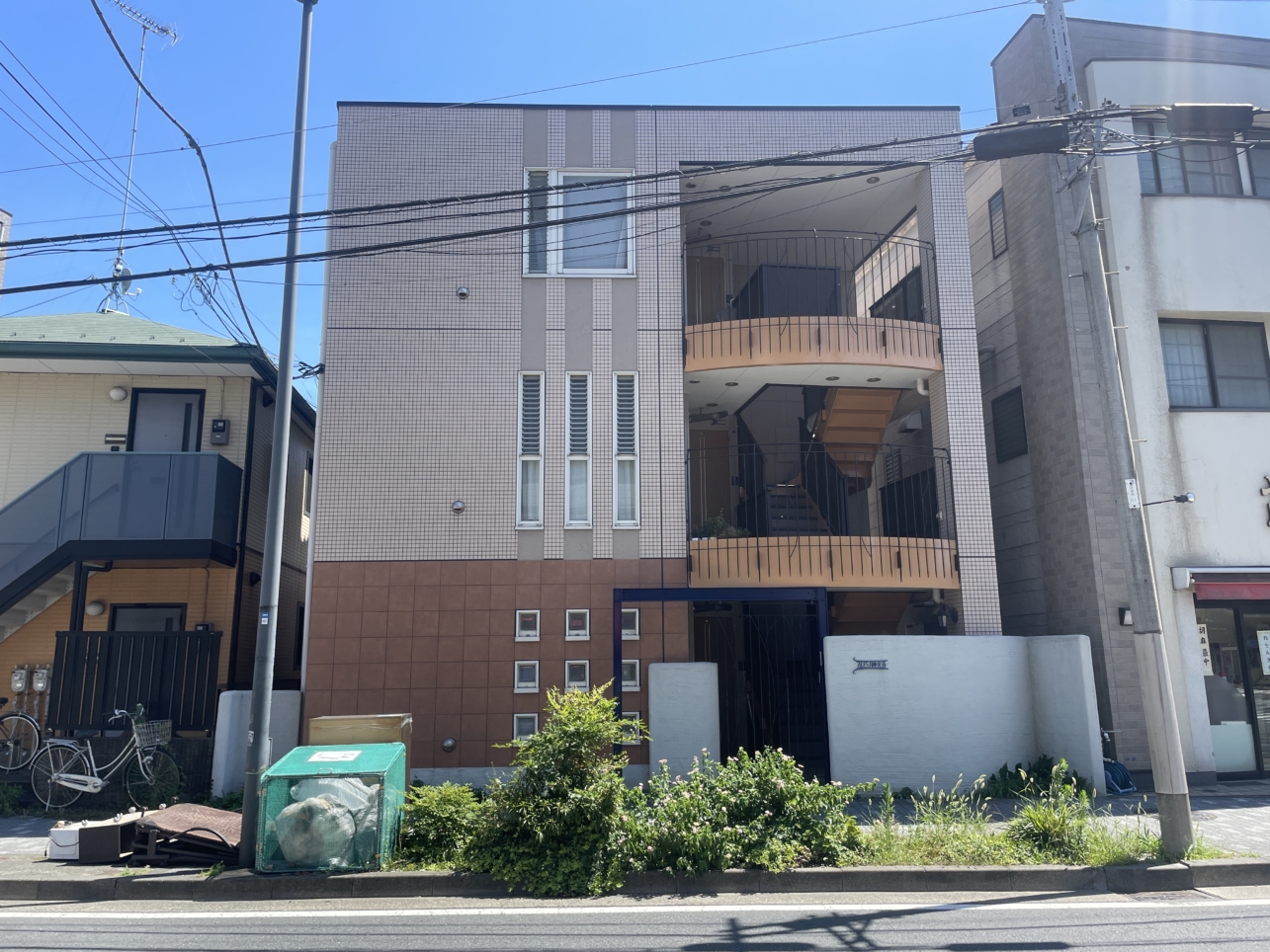 【アルピーノ神大寺】ペット相談可の広め９畳のワンルームマンション