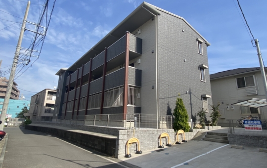 【Ｄ－ｒｏｏｍオリエンタルヴィラ横浜片倉】駅徒歩４分、築４年の1LDK♪