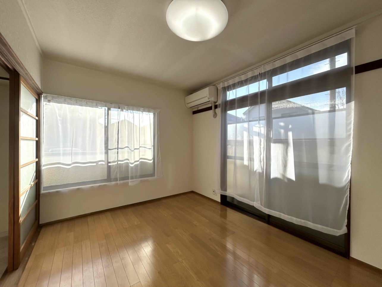 ２面採光の角部屋！武蔵小金井のお部屋です♪