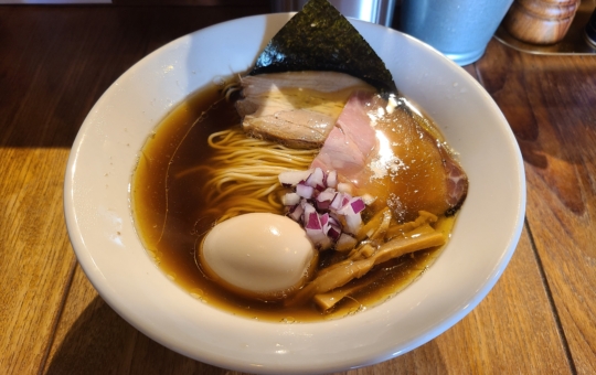 お昼ご飯、困ったときのラーメン！ 麺楽　軽波死🍜【武蔵新城駅】