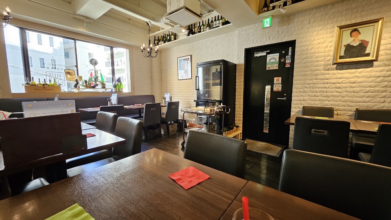 店名からは想像もつかないイタリアンなお店(^^♪　《だるまん家》