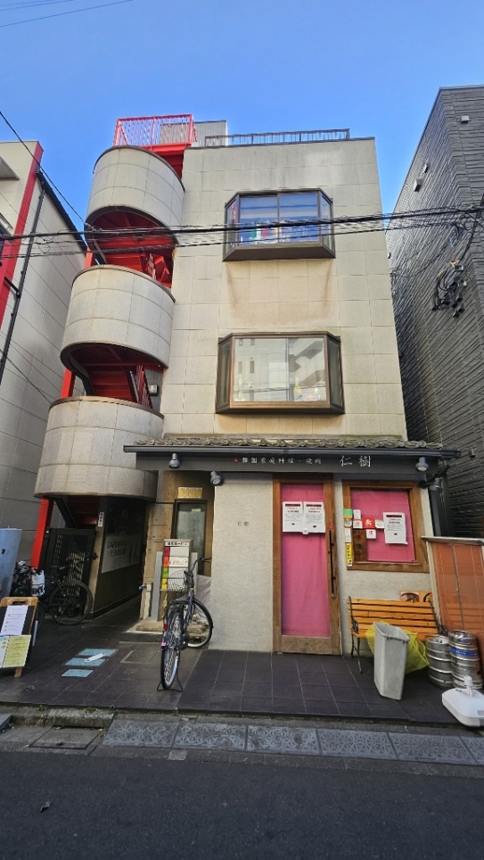 店名からは想像もつかないイタリアンなお店(^^♪　《だるまん家》