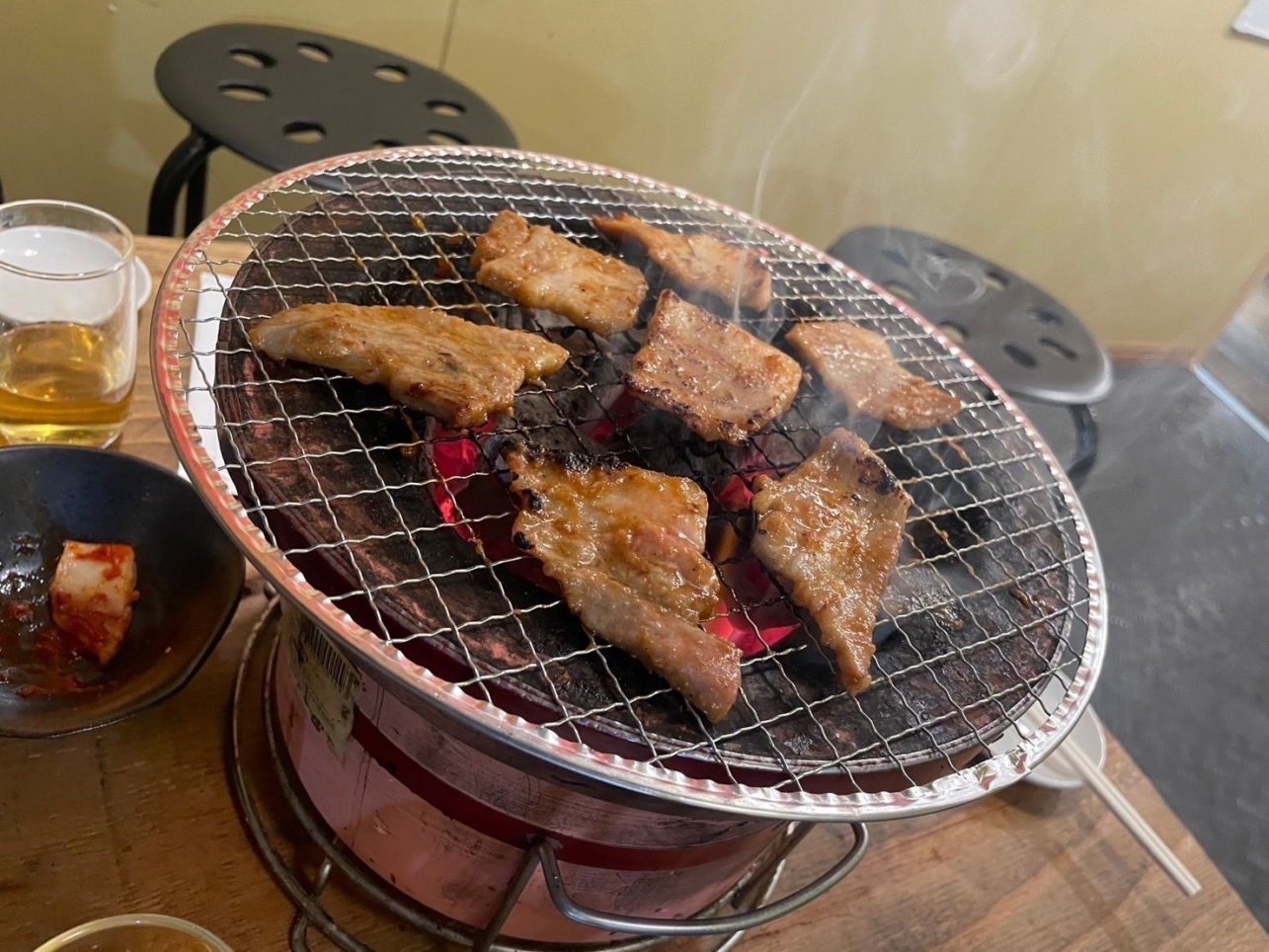 反町民の元気の味方！！！【炭火ホルモン うち家】がリニューアルオープン