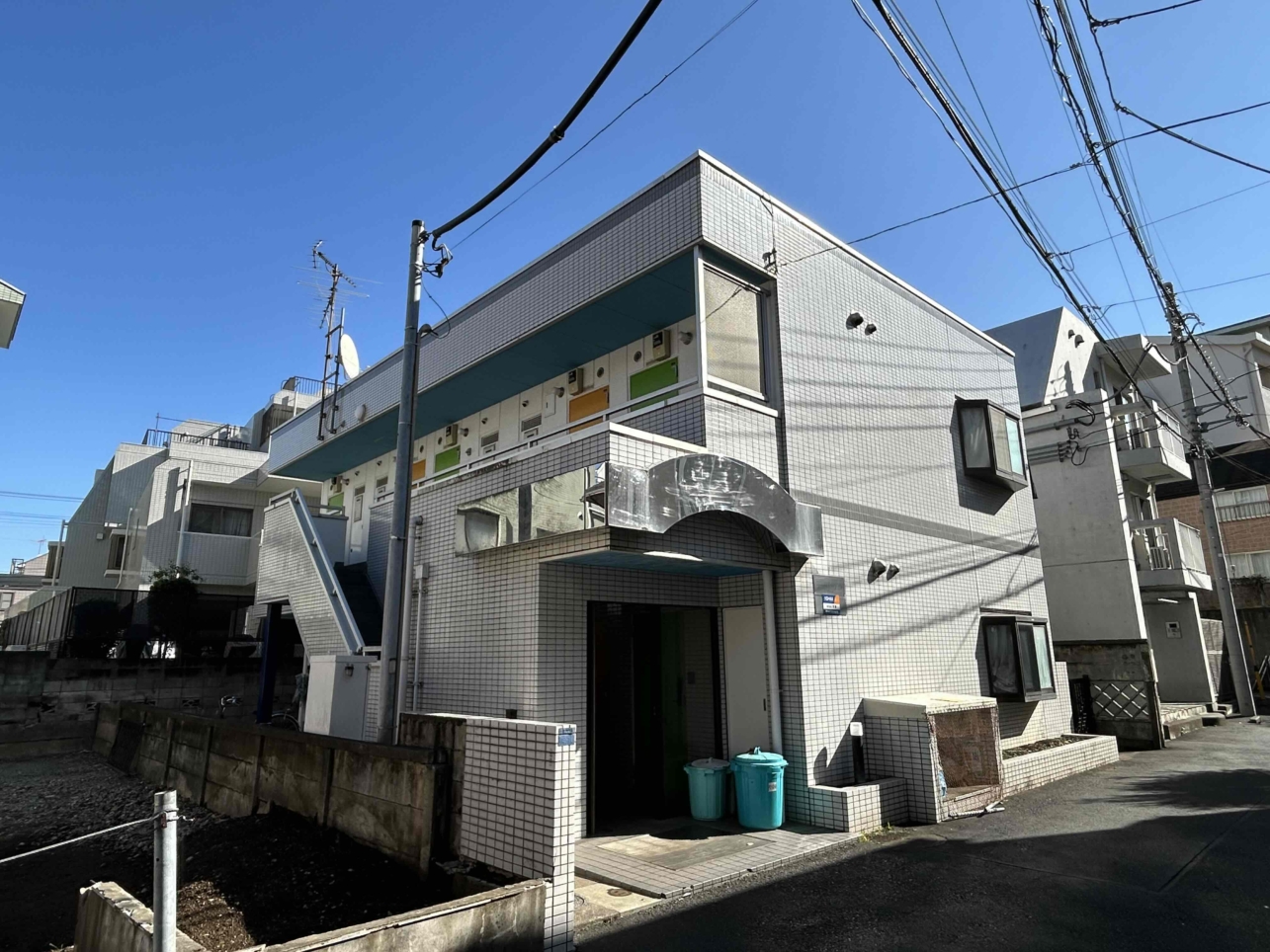 武蔵小金井徒歩７分！木目の腰壁がきれいなお部屋です♪