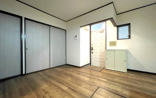 2階角部屋！日当たりの良い2DK☆(太田ピア弐番館203)