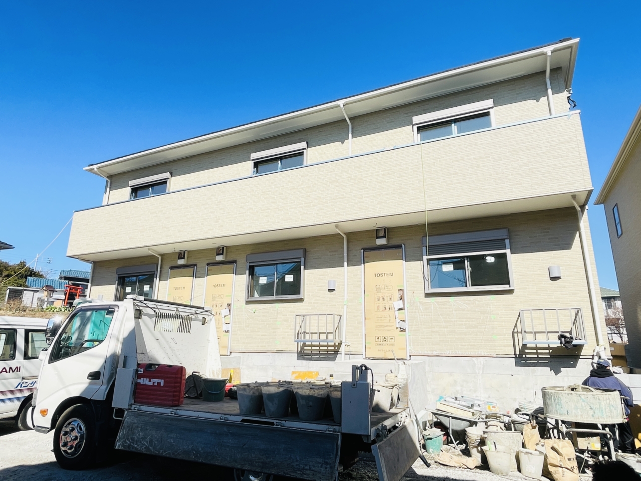【エルソラーレ弐番館】二俣川駅の新築☆敷地内駐車場付き物件