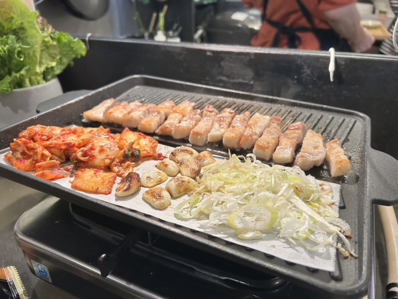 サムギョプサルとナッコプセ♪ / 韓国居酒屋・経堂プッチョン