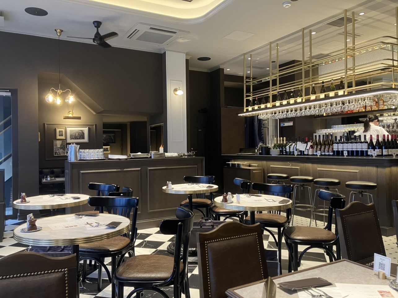 ☆今年２月リニューアルオープン【01 Cafe & Brasserie】☆