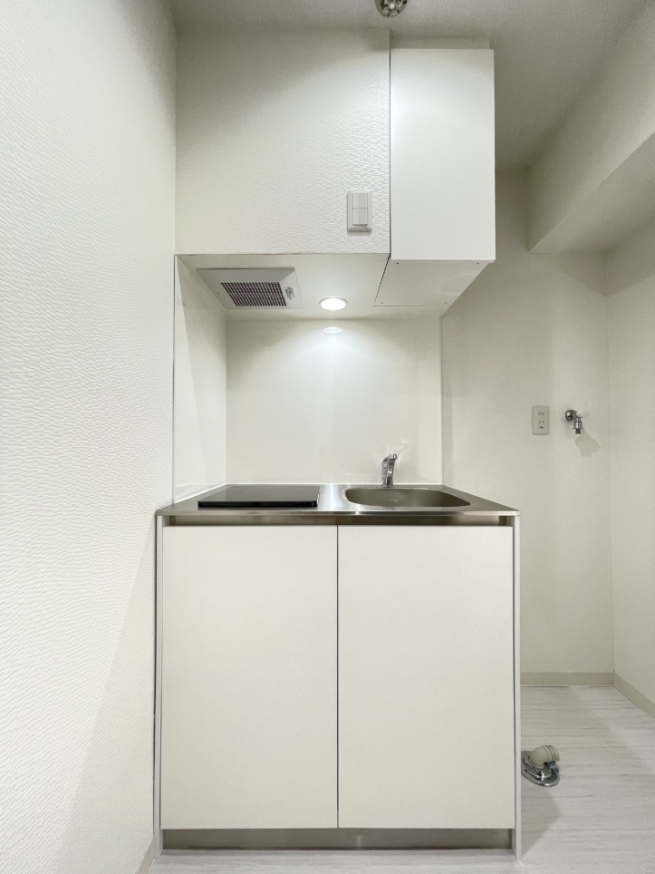 Newキッチン！白基調の洋室　～Marine Hills Yokohama111～