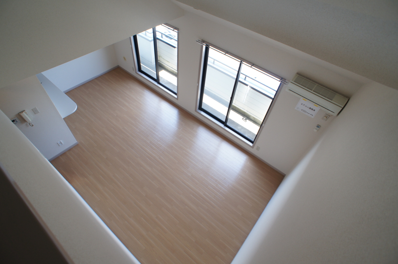 広々16帖のロフトがあるお部屋☆（サンパセオ203号室）