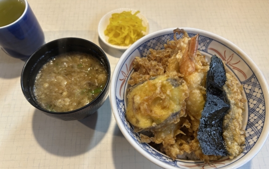 昔ながらの天ぷら屋さん！！