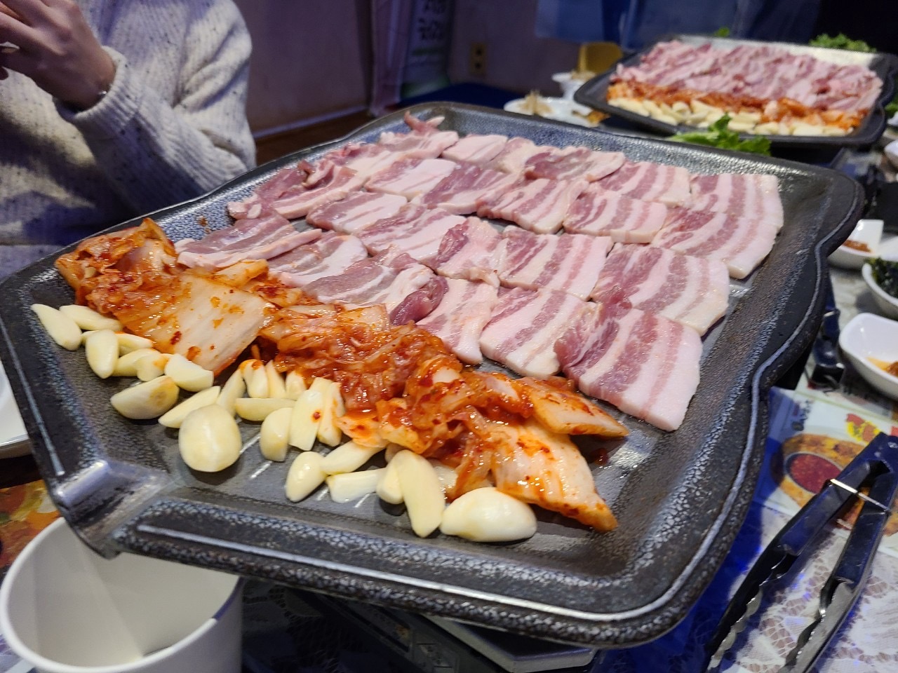 明るい雰囲気の韓国料理屋♪