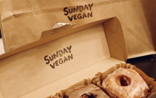 ヴィーガンドーナツ専門店「SUNDAY VEGAN」