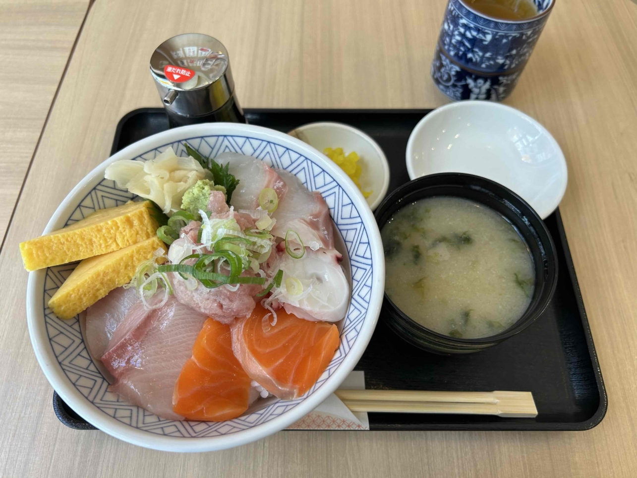 立川南口駅近くの海鮮丼やさん！