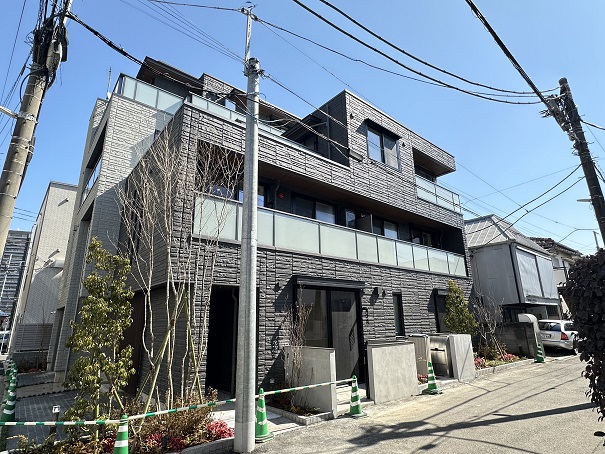 ☆新築シャーメゾン！ファミリータイプのお部屋です☆（ベルドミール初台）
