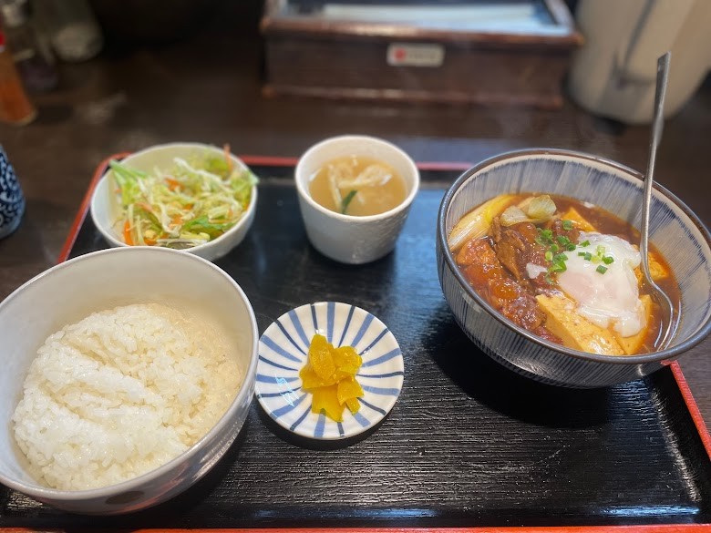 ☆駅チカで満腹になりたいならココ☆【まんぷく食堂】
