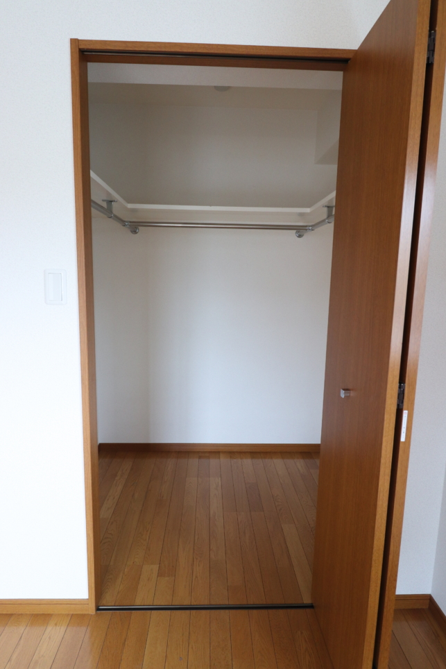 ５階で見晴らし良し！　【クレッシェ】