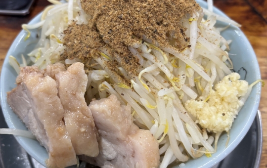 二郎インスパイアラーメン！【麺でる】